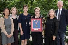 UVA directors accept governor's award