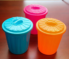 Mini trash cans